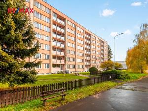 Prodej bytu 3+1, Praha - Horní Počernice, Komárovská, 67 m2