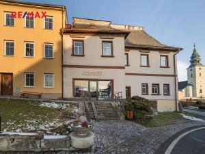 Prodej rodinného domu, Staré Město, nám. Osvobození, 444 m2