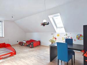 Prodej rodinného domu, Chotoviny, U Parku, 240 m2