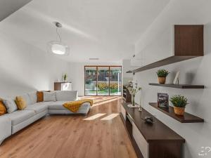 Pronájem rodinného domu, Praha - Vinoř, Lipoltická, 116 m2