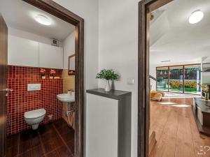 Pronájem rodinného domu, Praha - Vinoř, Lipoltická, 116 m2