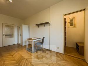 Pronájem bytu 1+kk, Praha - Vršovice, Petrohradská, 28 m2