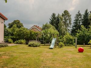 Prodej komerční nemovitosti, Sulice, Hlavní, 370 m2