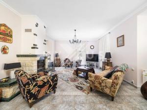 Prodej rodinného domu, Český Šternberk, 237 m2