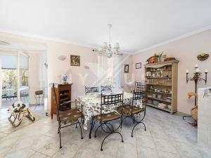 Prodej rodinného domu, Český Šternberk, 237 m2