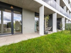 Pronájem bytu 2+kk, Praha - Karlín, Sokolova, 59 m2