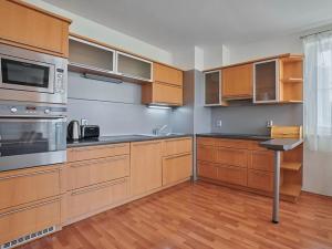 Prodej bytu 3+kk, Praha - Chodov, Mikulova, 87 m2