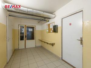 Prodej bytu 2+1, Plzeň, Komenského, 60 m2