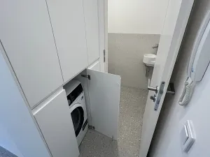 Pronájem bytu 1+kk, Praha - Krč, Murgašova, 42 m2