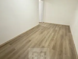 Pronájem bytu 3+kk, Praha - Záběhlice, Hlavní, 57 m2