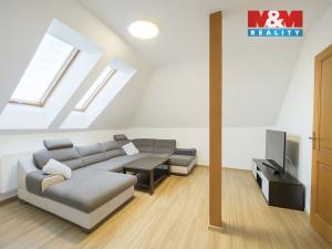 Pronájem bytu 3+kk, Jindřichův Hradec - Jindřichův Hradec II, Jarošovská, 83 m2