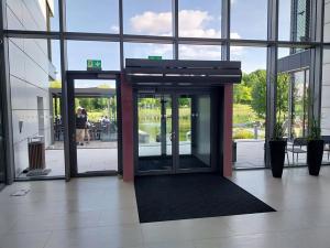 Pronájem obchodního prostoru, Brno, Purkyňova, 128 m2