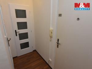 Pronájem bytu 1+1, Milovice - Mladá, Armádní, 35 m2