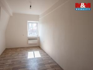 Pronájem bytu 4+kk, Pardubice - Svítkov, U Trojice, 81 m2