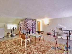 Prodej zemědělské usedlosti, Tichonice, 762 m2