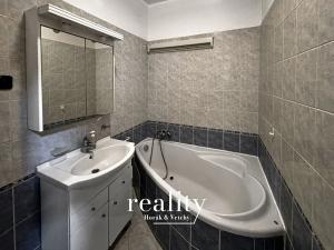 Pronájem bytu 3+1, Kostníky, 84 m2