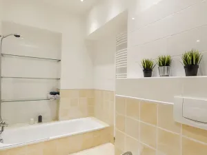 Pronájem bytu 3+1, Praha - Vinohrady, Mánesova, 118 m2