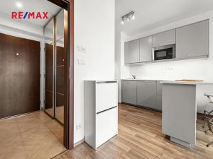 Prodej bytu 2+kk, Praha, 58 m2