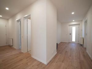 Prodej rodinného domu, Popovičky, Na Skalce, 340 m2