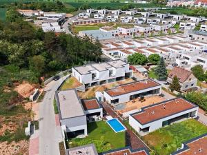 Prodej rodinného domu, Praha - Lysolaje, K Housličkám, 250 m2