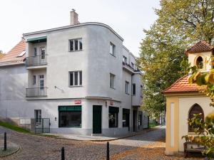 Prodej bytu 5+kk, Praha - Střešovice, Nad hradním vodojemem, 193 m2