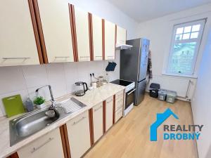 Pronájem bytu 4+1, Děčín, Revoluční nám., 103 m2