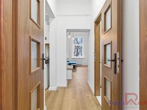 Prodej bytu 3+kk, Karlovy Vary, Jízdárenská, 46 m2