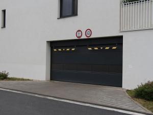 Pronájem skladu, Praha - Vysočany, Strnadových, 2 m2