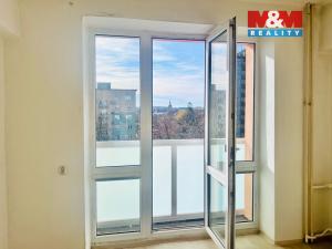 Prodej bytu 2+1, Ostrava - Poruba, Hlavní třída, 66 m2