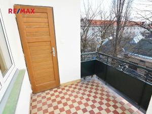 Pronájem bytu 3+1, Praha - Žižkov, Biskupcova, 78 m2