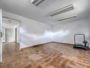 Prodej ubytování, Křižanov, Benešovo náměstí, 530 m2