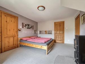 Prodej rodinného domu, Mnichovice, Nad rybníkem, 312 m2