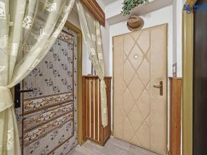 Prodej bytu 3+1, Maletín, 77 m2