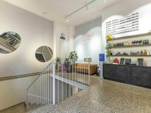 Prodej obchodního prostoru, Praha - Dejvice, Wuchterlova, 157 m2