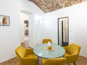 Prodej kanceláře, Praha - Smíchov, Mozartova, 109 m2