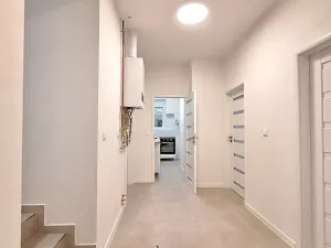 Pronájem bytu 3+kk, Praha - Břevnov, Bělohorská, 70 m2