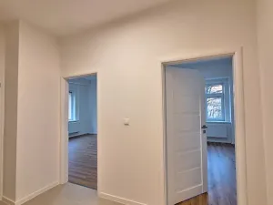Pronájem bytu 3+kk, Praha - Břevnov, Bělohorská, 70 m2