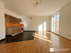 Pronájem bytu 2+kk, Modřice, Přízřenická, 53 m2