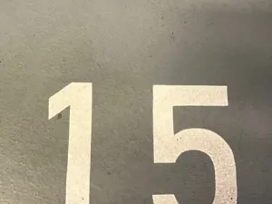 Pronájem garážového stání, Praha - Holešovice, Tusarova, 18 m2