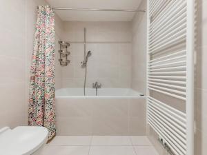 Prodej bytu 6+kk a větší, Praha - Žižkov, Ke kapslovně, 226 m2