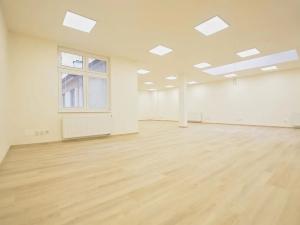 Pronájem kanceláře, Praha - Holešovice, Milady Horákové, 141 m2