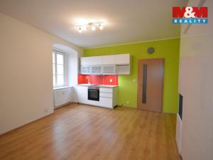 Pronájem bytu 1+kk, Mladá Boleslav, Staroměstské náměstí, 30 m2