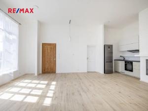 Prodej rodinného domu, Vráž, Nad Loděnicí, 219 m2