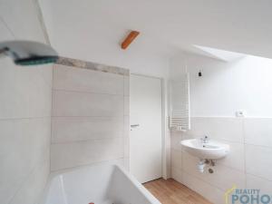 Prodej bytu 3+kk, Choceň, Peliny, 64 m2