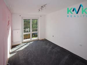 Prodej bytu 4+1, Ostrov, Lipová, 125 m2