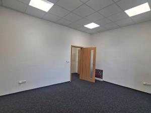 Pronájem kanceláře, Chrudim, Masarykovo náměstí, 19 m2