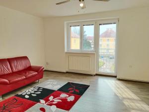 Pronájem bytu 2+1, Rokycany, U Cihelny, 58 m2