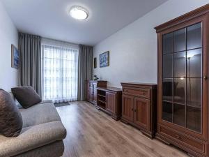 Pronájem bytu 3+kk, Praha - Břevnov, Šlikova, 110 m2