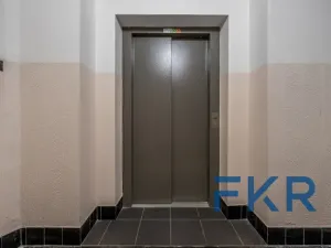 Prodej bytu 3+kk, Praha - Holešovice, Osadní, 86 m2