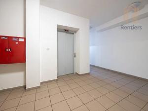 Prodej bytu 1+kk, Praha - Libuš, V koutě, 46 m2